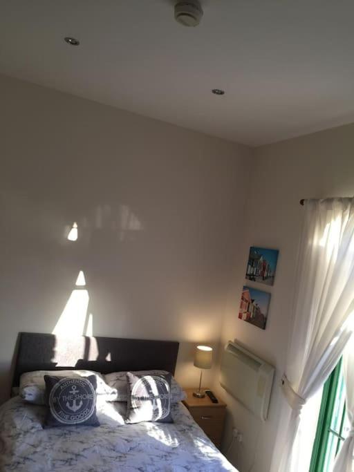 Converted Chapel Filey Floor To Ceiling Arch Window Exterior photo